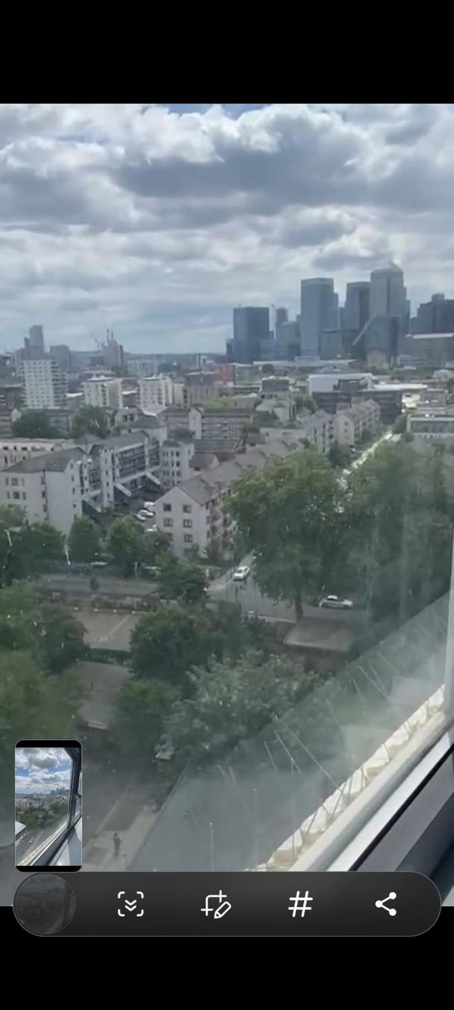 -2 Bedroom - Breathtaking Views Skyline Canary Warf * London