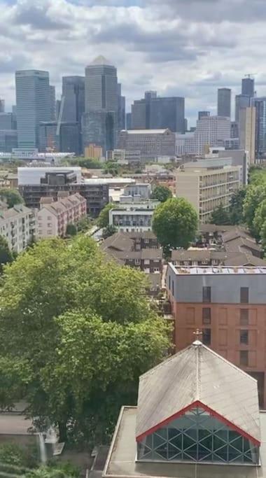 -2 Bedroom - Breathtaking Views Skyline Canary Warf